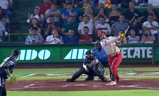 Rojos del Águila de Veracruz vs. Leones de Yucatán, juego 4, 2o play off, ventaja Leones 3-1, 4×2, 1 del 220823 en Mérida, Alex Liddi, jonrón de una carrera, del triunfo