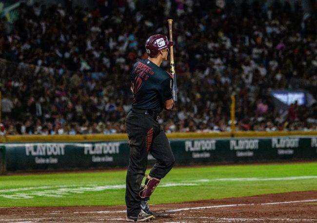 Algodoneros del Unión Laguna vs. Pericos de Puebla, juego 2 serie del rey, ventaja Algodoneros 2-0, 14×3, 2 del 090923 en Torreón, Nick Torres, jonrón de dos carreras