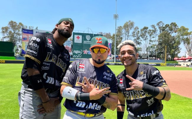 Leones de Yucatán vs. Pericos de Puebla, juego 3, serie final del sur, ventaja Puebla, 11×1, 1 del 020923 en Puebla, juego finalmente terminó, José Cafecito Martínez, Norberto Obeso y Marco Jaime