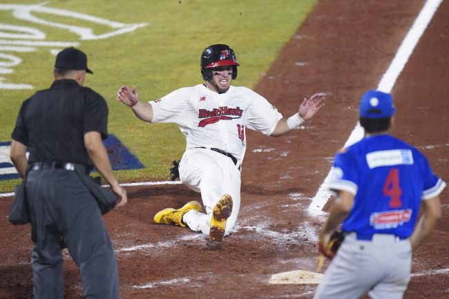 Los Fargo-Moorhead RedHawks vs. Caimanes de Barranquilla, juego 4 de la champiosn league, final, 8×0, del 011023 en Mérida, Farco campeones
