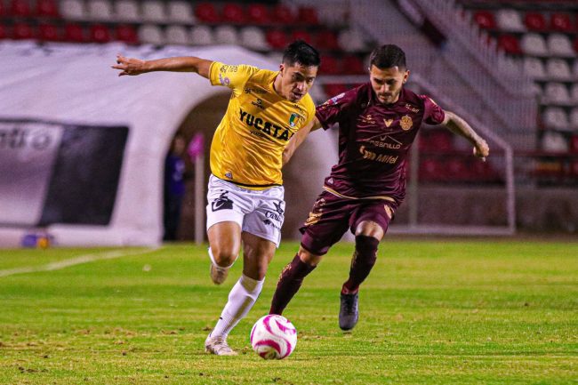 Mineros de Zacatecas vs. Venados de Yucatán, fecha 12, torneo de apertura liga de expansión, 3-0, 2 del 041023 en Zacatecas