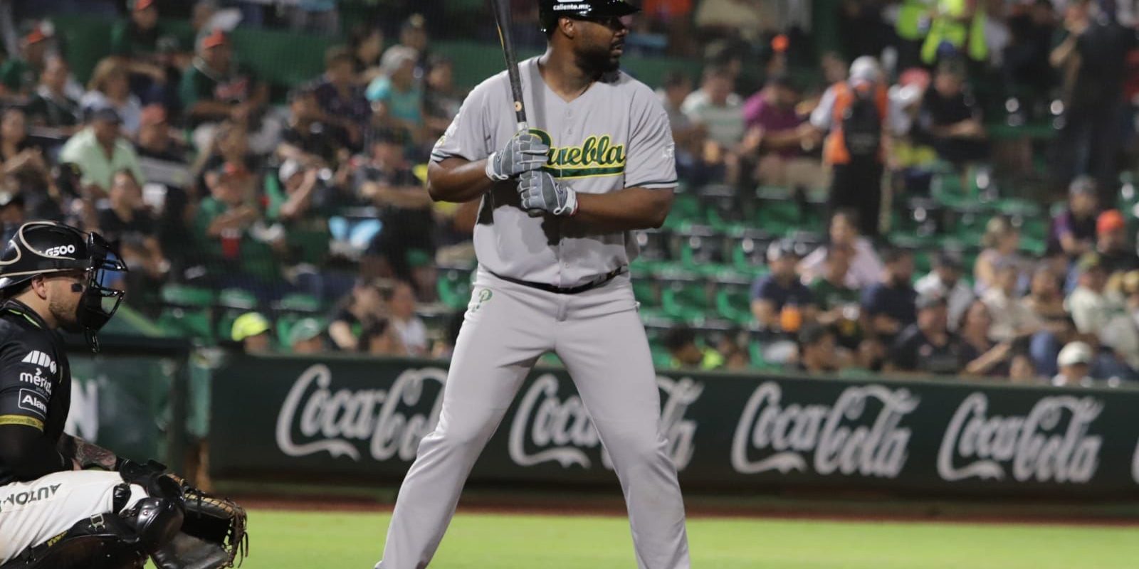 Pericos de Puebla vs. Leones de Yucatán, juego 2, serie por el título de la zona sur, ventaja Pericos 2-0, 5×2, 16 del 290823 en Mérida, Chris Carter