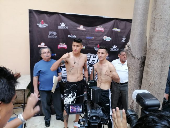 Pablo Rojo Peraza pesaje vs. José Rosales, del 291123, para Xmatkuil