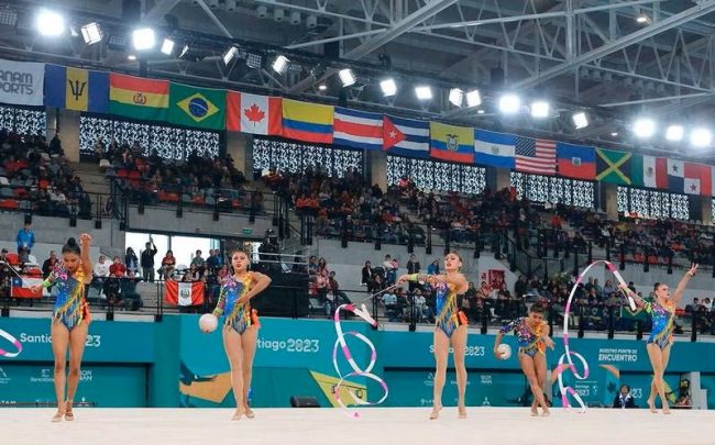 gimnastas yucatecas logrando su pase a Juegos Olímpicos en gimnasia rítmica por vez primera, en Santiago 2023, del 021123 en Santiago de Chile
