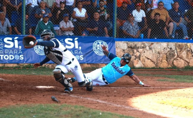 Horchateros de Yaxkukul vs. Universidad Modelo, 1er juego de la temporada, 1er fin de semana, 1ero de la serie, debut de ambos en la Liga Meridana, 9×7, 5 del 161223 en Cordemex