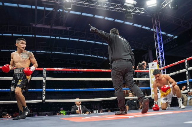 Neyder Valdez vs. Áxel Talavera gkot 3 del 161223 en Tijuana