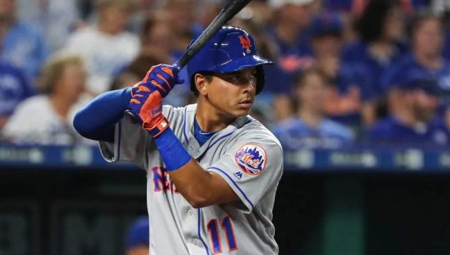 Rubén Tejada, contratado por los Leones de Yucatán el 281223