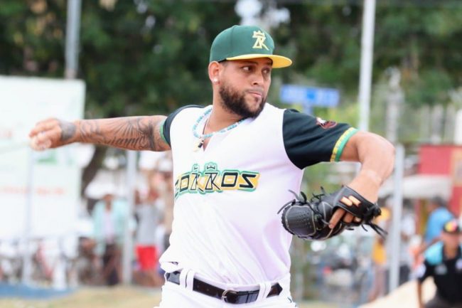 Azulejos de la Dolores Otero vs. Zorros de Pacabtún, 2o de la serie, serie empatada, 9×5, 1 del 070124 en la Dolores Otero, Henderson Álvarez, estreno en la Meridana, abridor y sin decisión