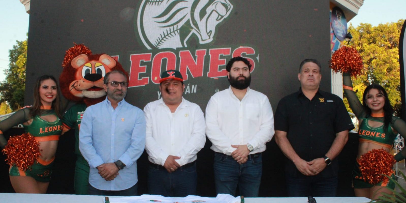 Jorge Esteban Abud, Edwin Bojórquez, Erik Arellano y Davod Cárdenas Cortés presentación Leones en Kanasín, del 070224 en Kanasín