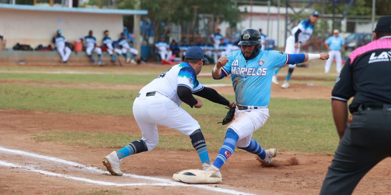 Senadores de la Morelos vs. Horchateros de Yaxkukul, 8a fecha, 1o de la serie, 8×0, del 100224 en campo El Bate de Mérida