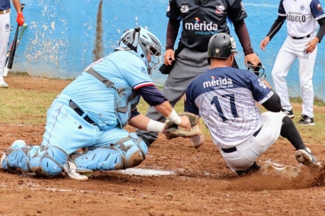 Senadores de la Morelos vs. Universidad Modelo, 9a semana, 2o de la serie, serie para la Morelos, 5×5, 3 del 180224 en la Morelos, empate por lluvia en la 8a entrada