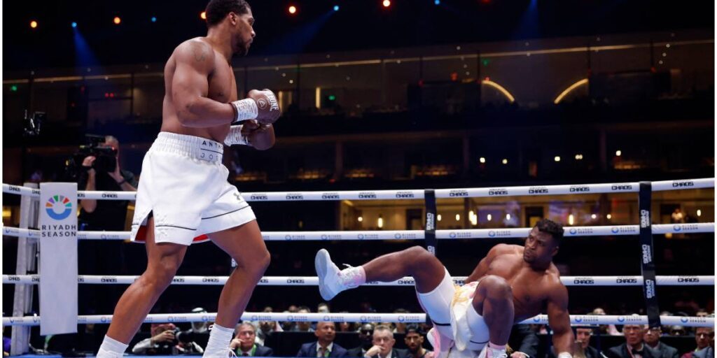 Anthony Joshua vs. Francis Ngannou, gkot 2 del 080324 en Riyadh