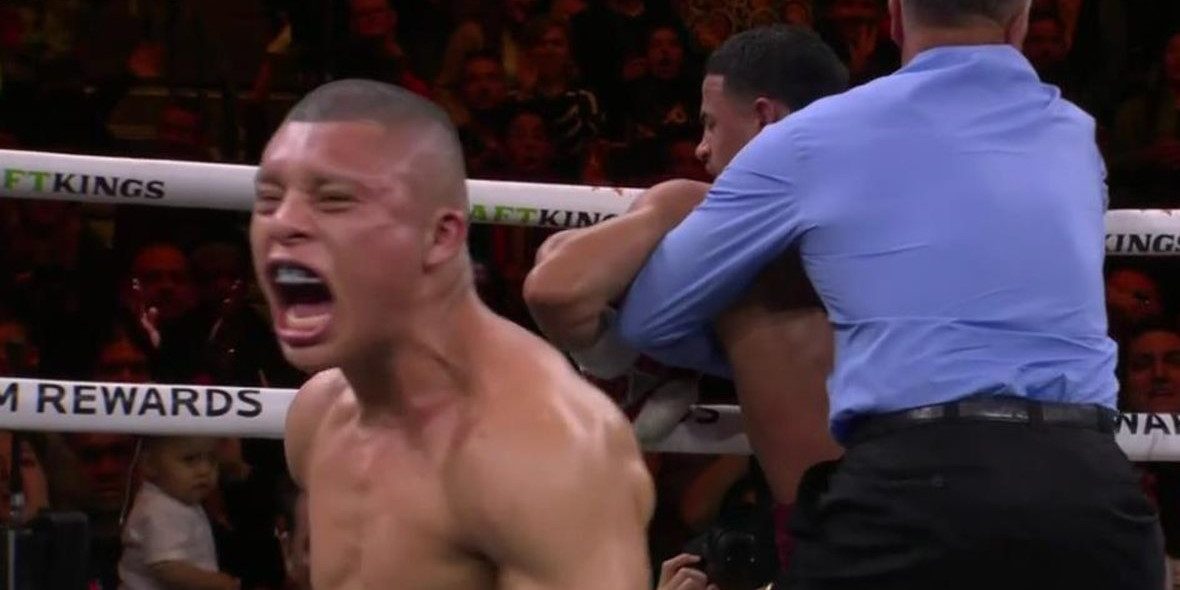 Isaac Pitbull Cruz jr. vs Rolando Rolly Romero, gkot 8 del 300324 en Las Vegas T-Mobile, ganó campeonato mundial súperligero AMB