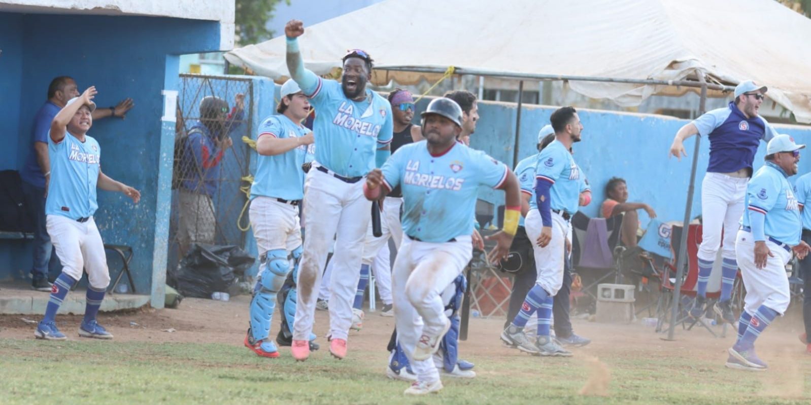 Senadores de la Morelos vs. Universidad Modelo, 3er juego semifinales, 10×10, suspendido por falta de luz, 2 del 040324 en la Morelos