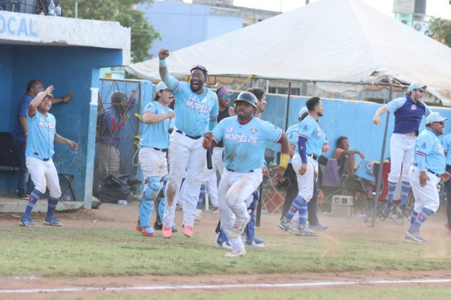 Senadores de la Morelos vs. Universidad Modelo, 3er juego semifinales, 10×10, suspendido por falta de luz, 2 del 040324 en la Morelos