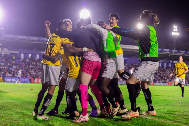 Venados de Yucatán vs. Toros de Celaya, fecha 9, torneo de Cñausura de la Liga de Expansión, 2-0, 1 del 050324 en Celaya, los Venados se quedan como líderes únicos del torneo