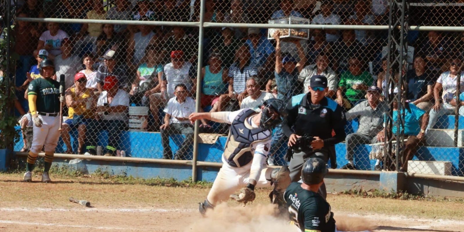 Zorros de Pacabtún vs. Azulejos de la Dolores Otero, 3er juego semifinal, 7×4, Zorros, finalistas, tras cinco años, 3 del 040324 en la Dolores Otero