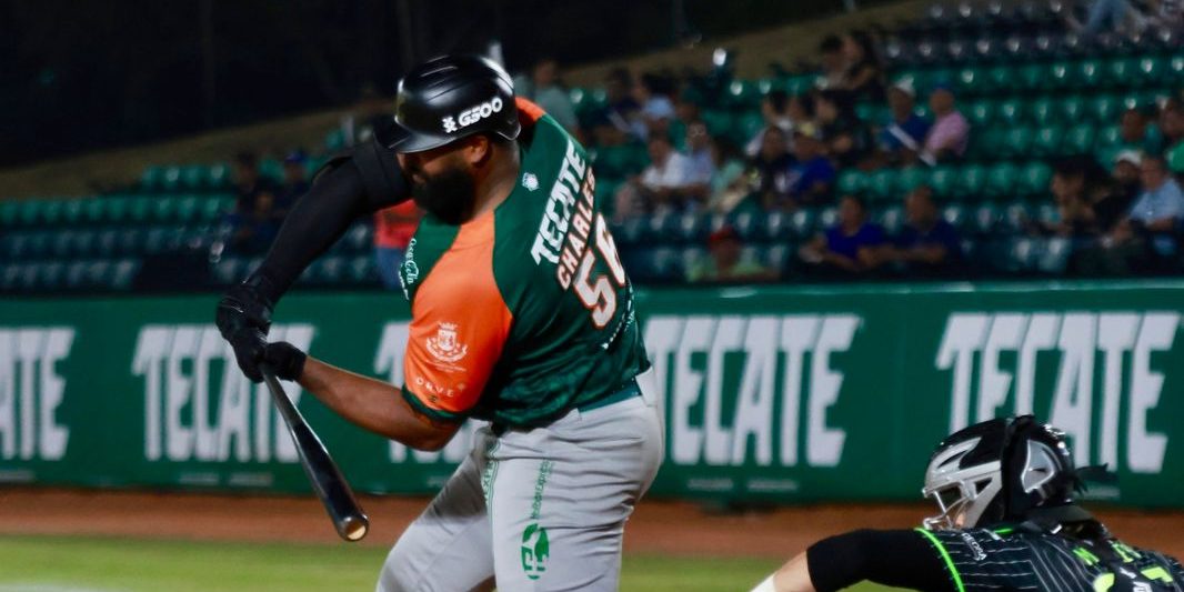 Leones de Yucatán vs. Olmecas de Tabasco, juego 4, 1o de la serie, 4×2, del 160424 en Villahermosa, Art Charles