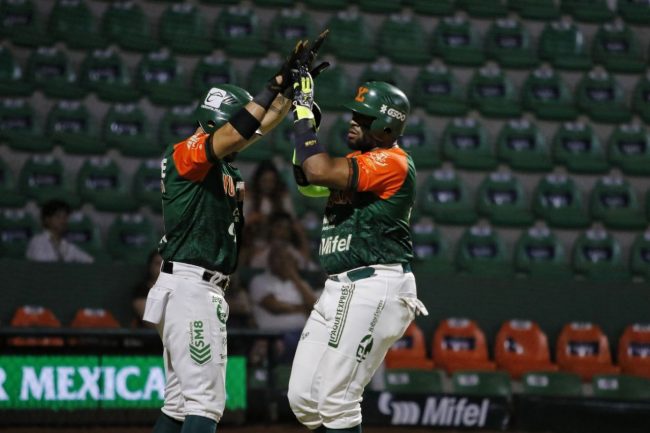 Leones de Yucatán vs. Piratas de Campeche, juego 36 para los Leones, 35 para los Piratas, 3o de la serie, escoba para los Leones, 9×1, del 230524 en Kanasín, Yadir Drake