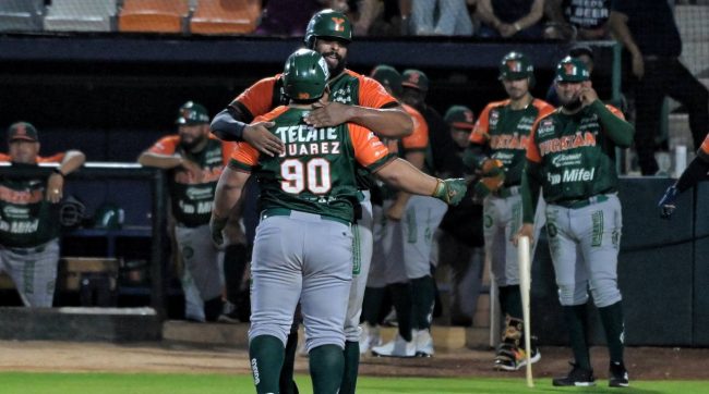 Leones de Yucatán vs. Tigres de Quintana Roo, juego 29, 2o de la serie, serie empatada, 9×1, del 150524 en Cancún, Luis Felipe Pepón Juárez 2 jonrones y 5 producidas, con Art Charles