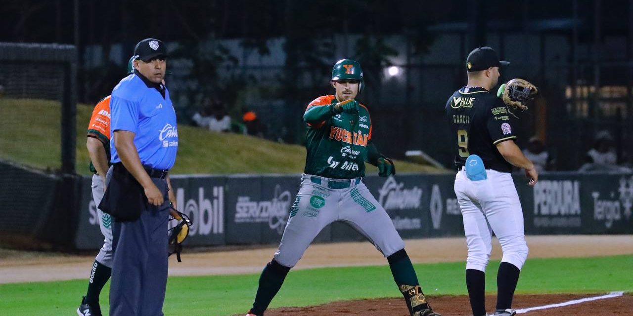 Leones de Yucatán vs. Tigres de Quintana Roo, juego 30, 3o de la serie, serie para los Leones, 9×6, del 160524 en Cancún, Josh Fuentes y umpire Gilberto Mayer