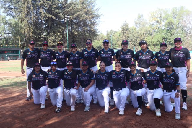 selección yucateca femenil de béisbol compitiendo en nacional en la ciudad de méxico, del 300524
