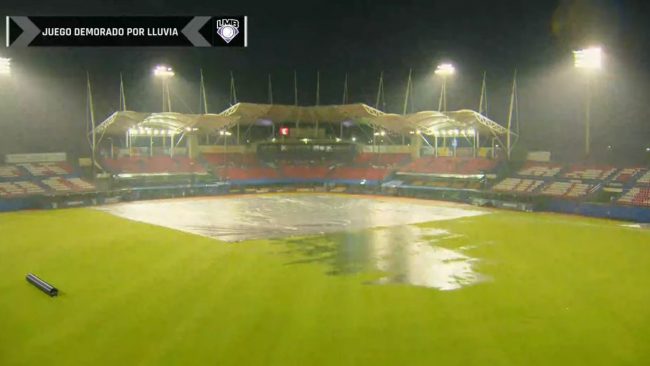 Guerreros de Oaxaca vs. Leones de Yucatán, juego 55 de la serie, 3o de la serie, serie empatada, juego suspendido por lluvia, del 200624 en Oaxaca
