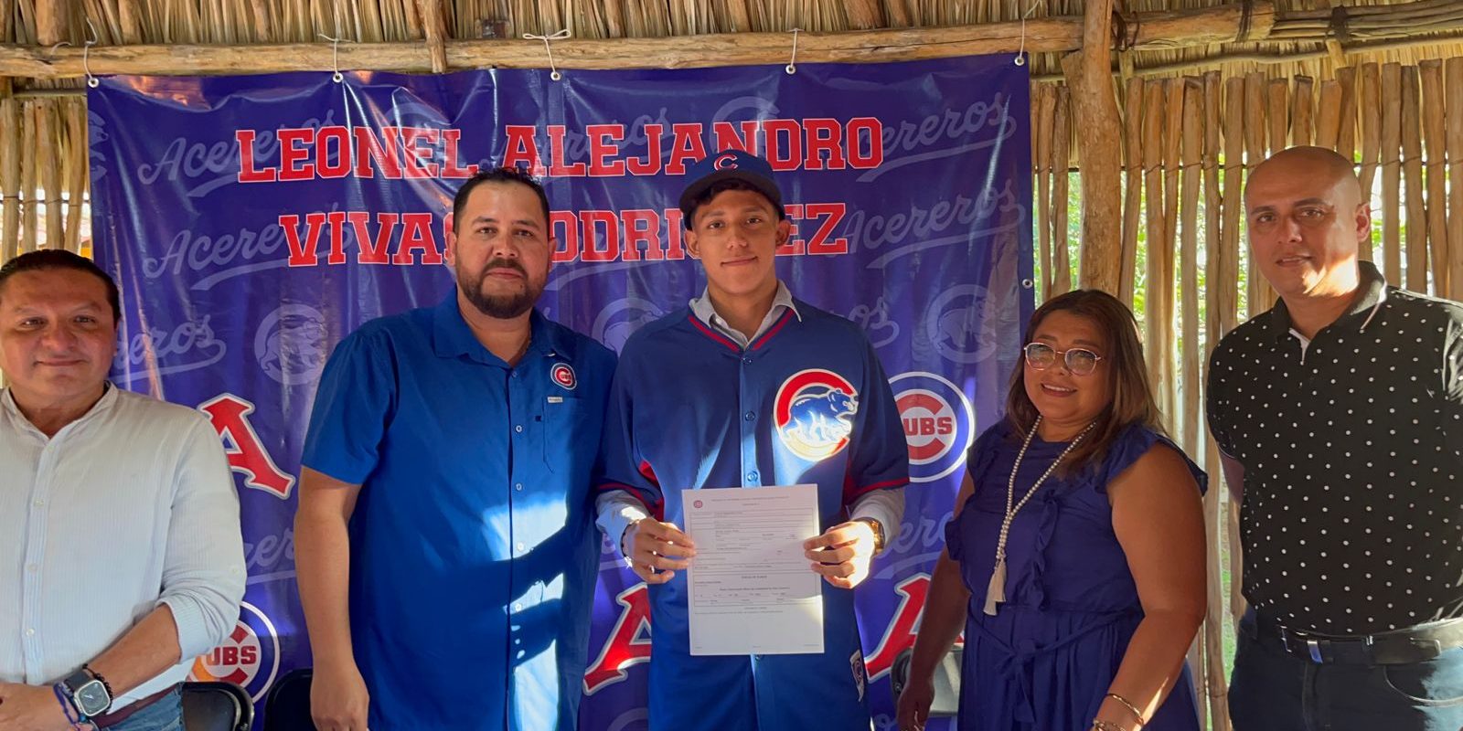 Leonel Vivas Rodríguez, firmado por los Cachorros de Chicago, del 030624 en San Lorenzo, Umán
