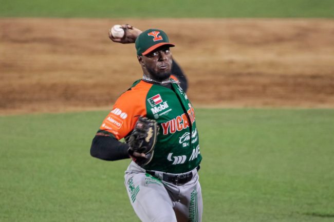 Leones de Yucatán vs. Águila de Veracruz, juego 19, 1o de la serie, 4×3, 5 del 040524 en Veracruz, Aneuris Rosario, C.D. Pellham, relevista sin decisión