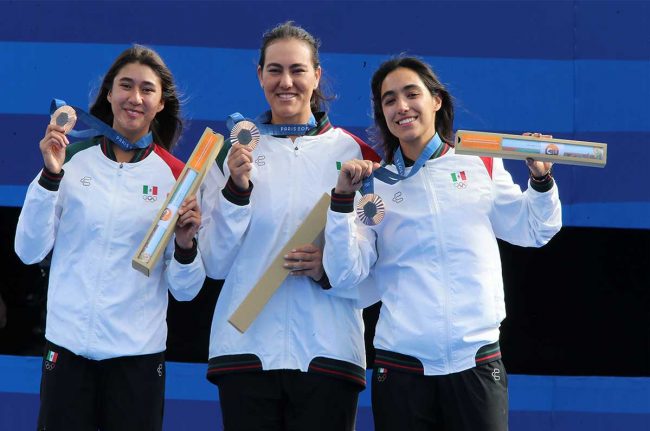 Ana Vázquez, Alejandra Valencia y Angela Ruiz ganadores del bronce en tiro con arco femenil en París 2024, 2 del 280724 en París, Corea del sur oro, y China, plata