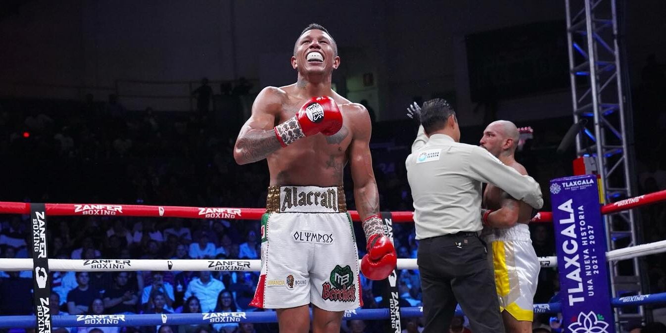 Miguel Berchelt vencedor de Jeremy Triana, del 270724 en Tlaxcala