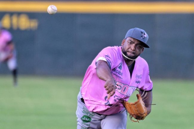 Tigres de Quintana Roo vs. Leones de Yucatán, juegos 63 y 60, respectivamente, 1o de la serie, 6×2, 1 del 020724 en Cancún, Odrisamer Despaigne, abridor y derrotado, se puso 2-4