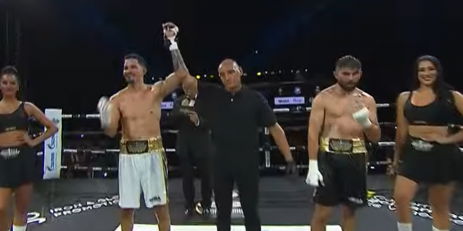 Keiber González vs. Elías Espadas, ganador por decisión unánime del 240824 en La Guaira, Venezuela