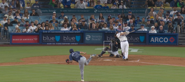 Manuel Bolón Rodríguez vs. Will Smith primer bateador, 9a entrada lo golpeó, perdió el juego ante los Dodgers de los Angeles, 2 del 230824 en Los Angeles