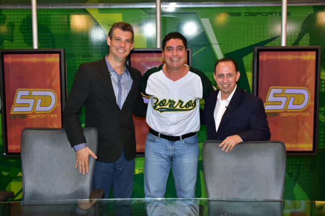 Abraham Turco Salomón con Alejandro Torre y Eddie Baeza, del 111219 en Sipse Deportes