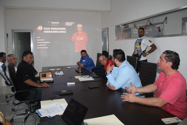 Oswaldo Verdugo, Abraham Salomón, Antonio Aguilera, draft de la liga Meridana, del 181024 en Oficinas de Dirección del Deporte del Ayuntamiento de Mérida