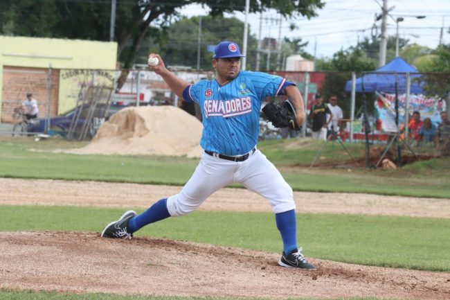 Senadores de la Morelos vs. Zorros de Pacabtún, juego inaugural del campeonato 2024-2025, 1o de la serie, 8×7, del 261024 en Pacabtún, Línder Castro, abridor y sin decisión