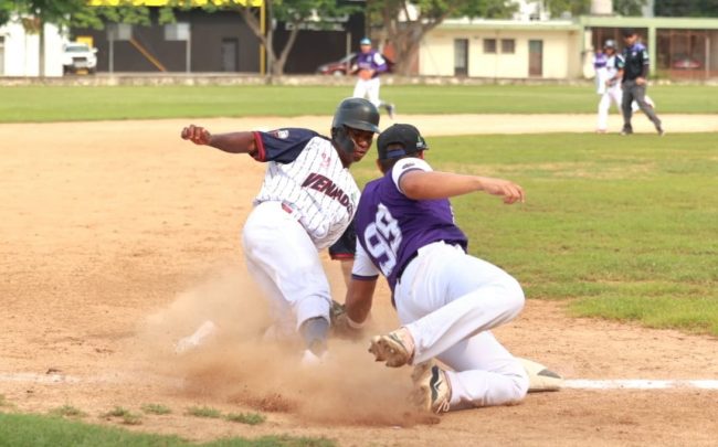 Venados de la Marista vs. Rockies de San José Tecoh, juego inaugural de la temporada, 1o de la serie, 7×7, empate, por falta de luz a definirse posteriormente, 3 del 261024 en Cordemex