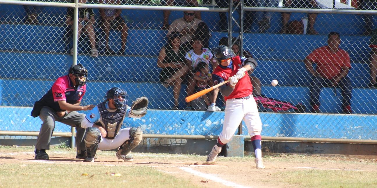 Azulejos de la Dolores Otero vs. Venados de la Universidad Marista, fecha 8, único juego de la serie, 8×6, 3 del 151224 en la Dolores Otero