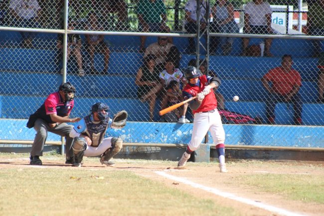 Azulejos de la Dolores Otero vs. Venados de la Universidad Marista, fecha 8, único juego de la serie, 8×6, 3 del 151224 en la Dolores Otero