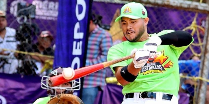 Jafet Ojeda, ganador del Derby de jonrones del Juego de Estrellas de la Liga Meridana, del 141224 en Chichí Suárez