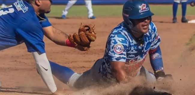 Robinson Cabrera, contratado el 131224 por los Tigres de Quintana Roo