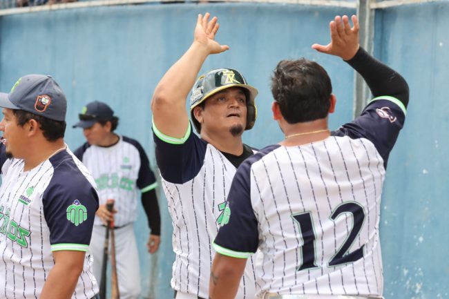 Zorros de Pacabtún vs. Azulejos de la Dolores Otero, 7a fecha, 1ero de la serie, 6×3, 2 del 071224 en Pacabtún
