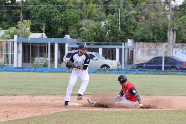 Zorros de Pacabtún vs. Venados de la Universidad Marista, 9a fecha, 2o de la serie, 2o doble cartelera, 1×1, 1 del 221224 en Pacabtún, serie para los Zorros