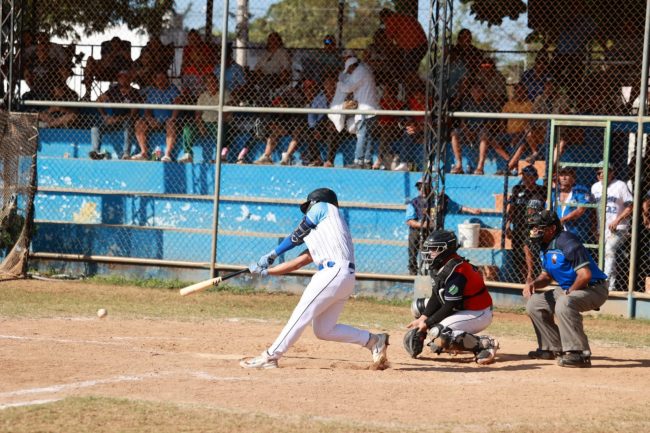 Azulejos de la Dolores Otero vs. Venados de la Universidad Marista, semana 12, 2o juego del fin de semana, 1o de la serie, 19×10, del 120125 en la Dolores Otero, azulejos eliminados