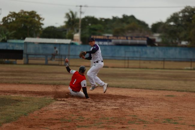 Diablos de la Bojórquez vs. Rockies de San José Tecoh, semana 12, 1o y único de la serie, 4×3, 2 del 110125 en San José Tecoh