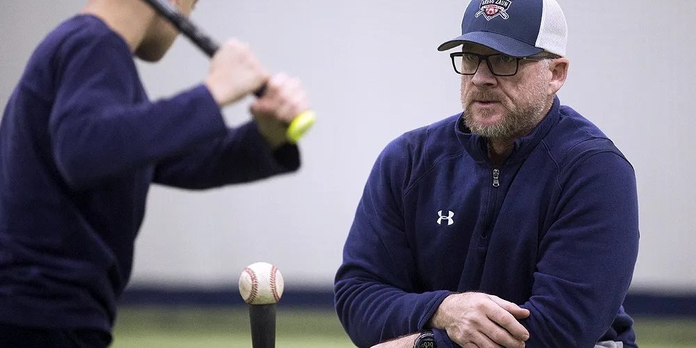 Greg Zaun, contratado por los Tigres de Quintana Roo el 070125