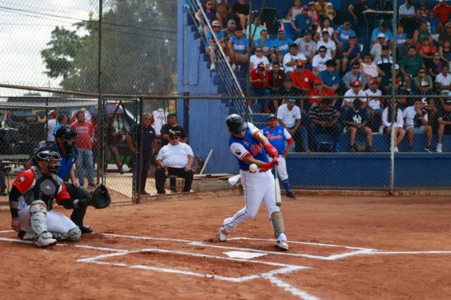 Senadores de la Morelos vs. Diablos de la Bojórquez, 2o juego semifinal, Senadores a la final, 7×2, 3 del 190125 en la Bojórquez con Diego Madero, bisteck, Édgar Tun y Mario Zapata