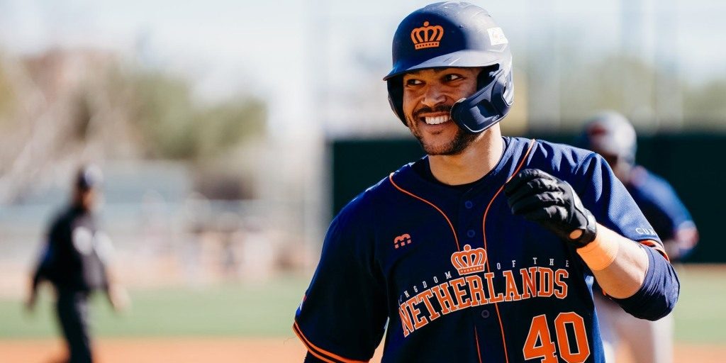 Zander Weil, contratado por los Piratas de Campeche el 280125