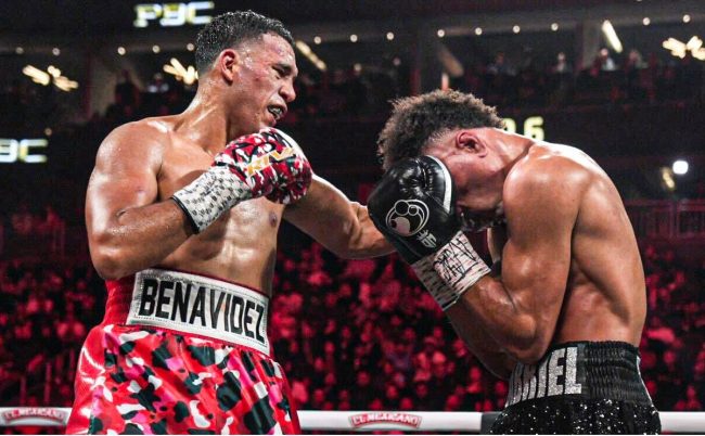 David Benavídez vs. David Morrell gdu 12 del 010225 en Arena T-Mobiles de Las Vegas, le quitó el invicto